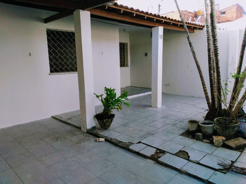 Casa em Condomnio - Venda - Conjunto 18 do Forte - Aracaju - SE